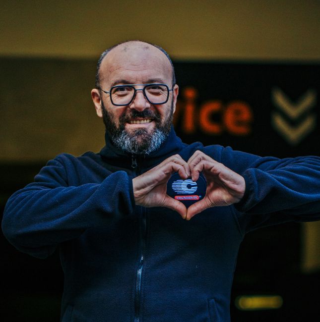 &lt;span class=&quot;x-red&quot;&gt;coursiers&lt;/span&gt; 
professionnels 100% salariés