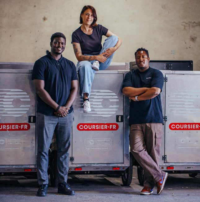 &lt;span class=&quot;x-red&quot;&gt;coursiers&lt;/span&gt; 
professionnels 100% salariés